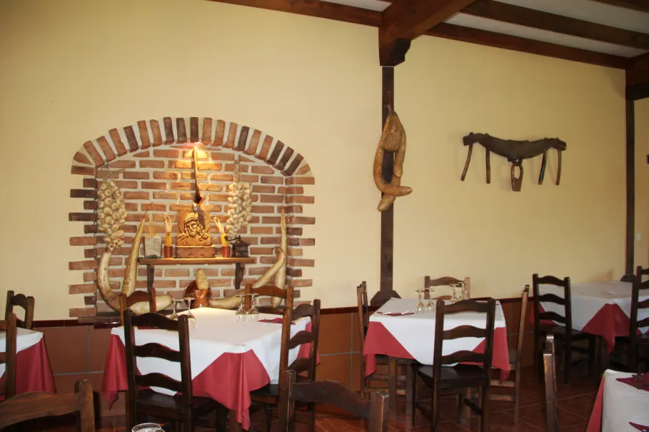 Restaurante en la Garganta de Alardos Madrigal de la Vera