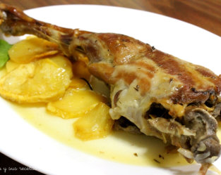 Gastronomía y restauración en Candeleda y El Raso, restaurantes cocina mediterránea cabrito quesos de cabra pimentón cerezas higos