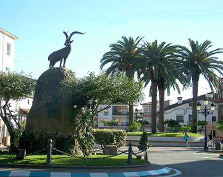 Candeleda, Ávila. Información, turismo, empresas, gastronomía, hoteles, restaurantes, Virgen de Chilla, Castro Celta de El Raso