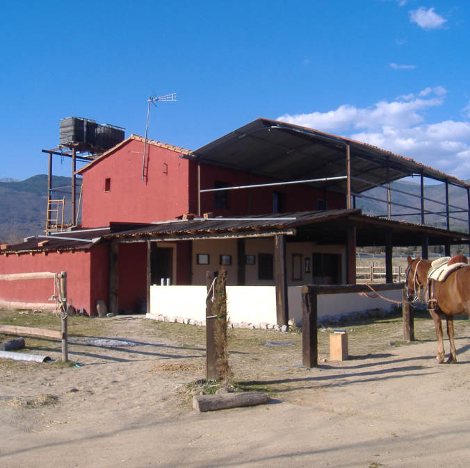 Club Hípico Roble Alto Hípica Equitación Rutas a Caballo Turismo Ecuestre Candeleda Gredos