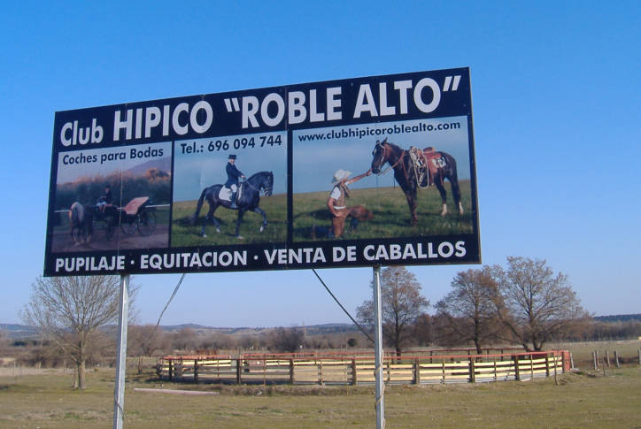 Club Hípico Roble Alto Hípica Equitación Rutas a Caballo Turismo Ecuestre Candeleda Gredos