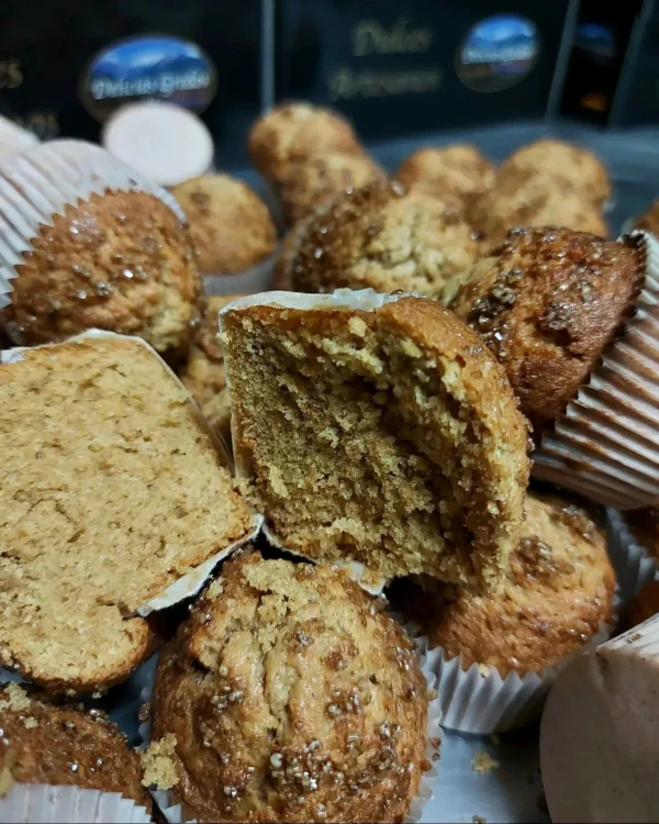 Dulces caseros elaborados artesanalmente con la completa confianza de una pastelería y bollería de prestigio