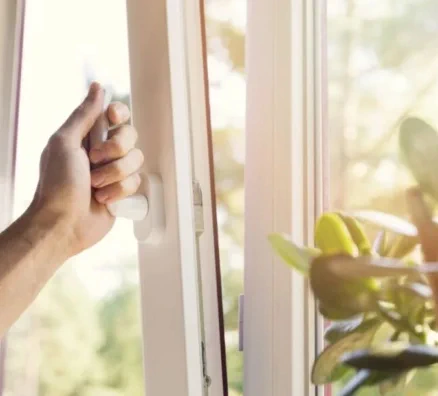 Ventanas y puertas de PVC y aluminio en el Valle del Tiétar sur de Gredos