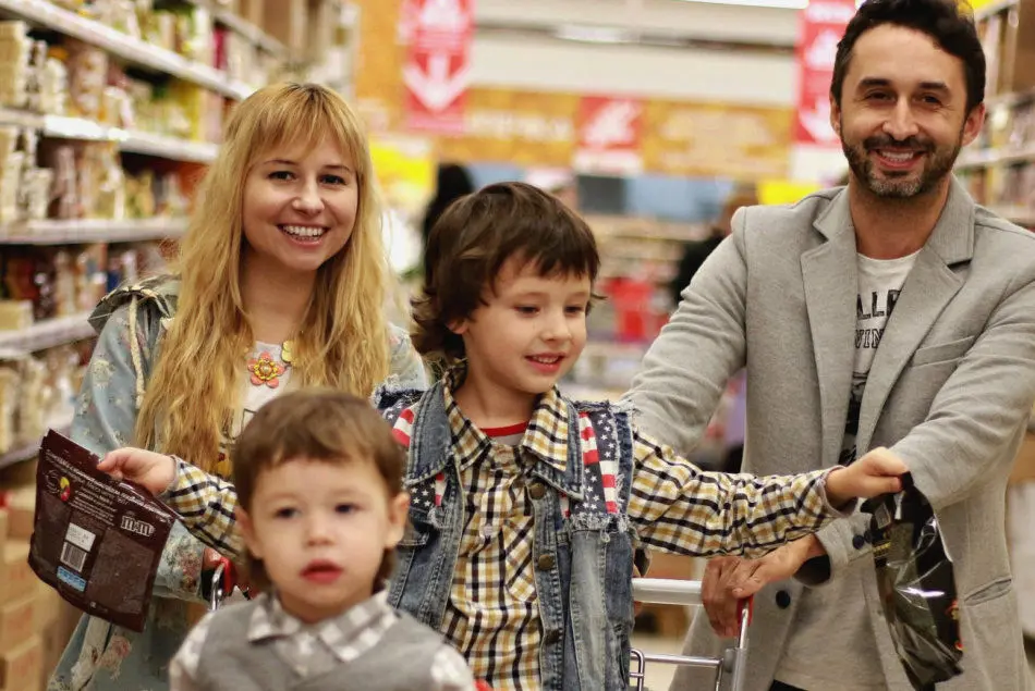 Supermercado Alimentación Hiper Cash El Valle Sotillo de la Adrada