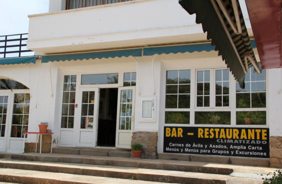 Restaurante Cuevas del Águila Arenas de San Pedro