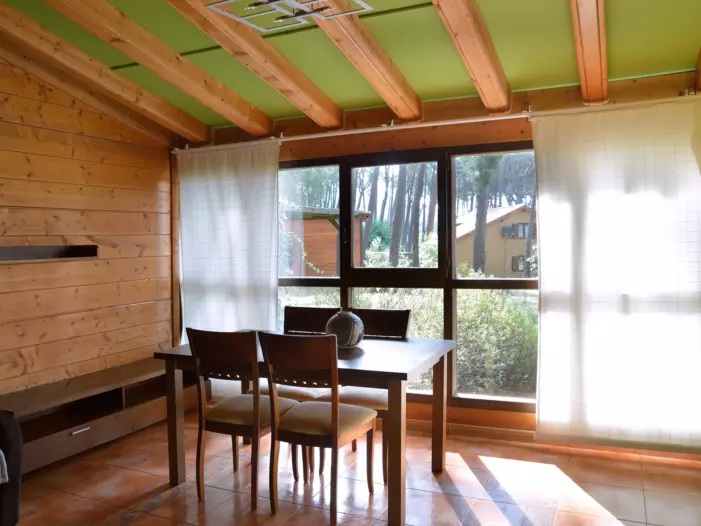 Alojamiento en Cabañas en Gredos, Valle del Tiétar, bungalós, cabañas  y apartamentos turísticos en plena naturaleza de la Sierra de Gredos, en La adrada, Ávila, cerca de Madrid