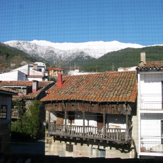 Arquitectura tradiciona y popular en Piedralaves