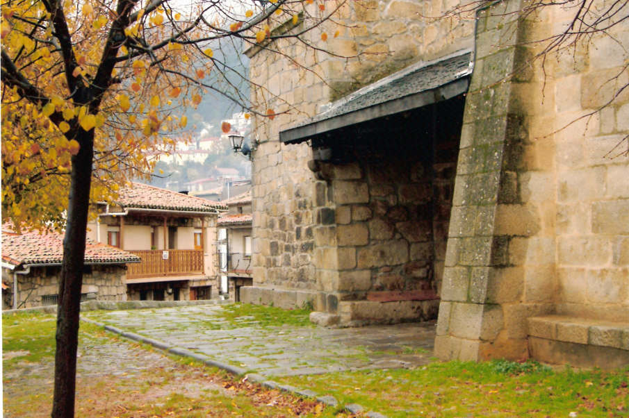 Iglesia de Piedralaves