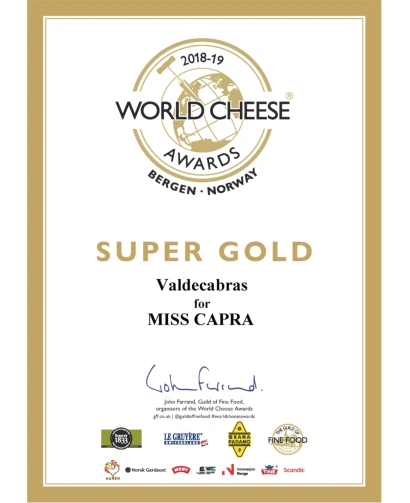 WORLD CHEESE AWARDS 2018-19 SUPER GOLD / MISS CAPRA