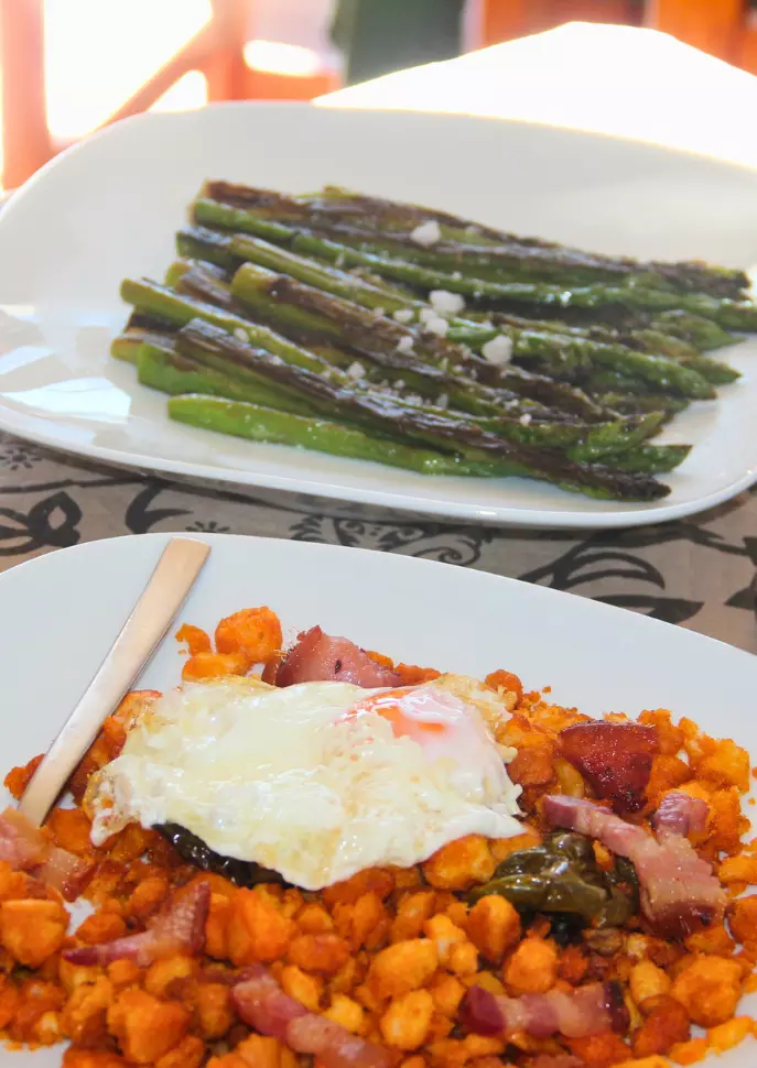 Restaurante familiar y acogedor junto a la Cueva del Águila