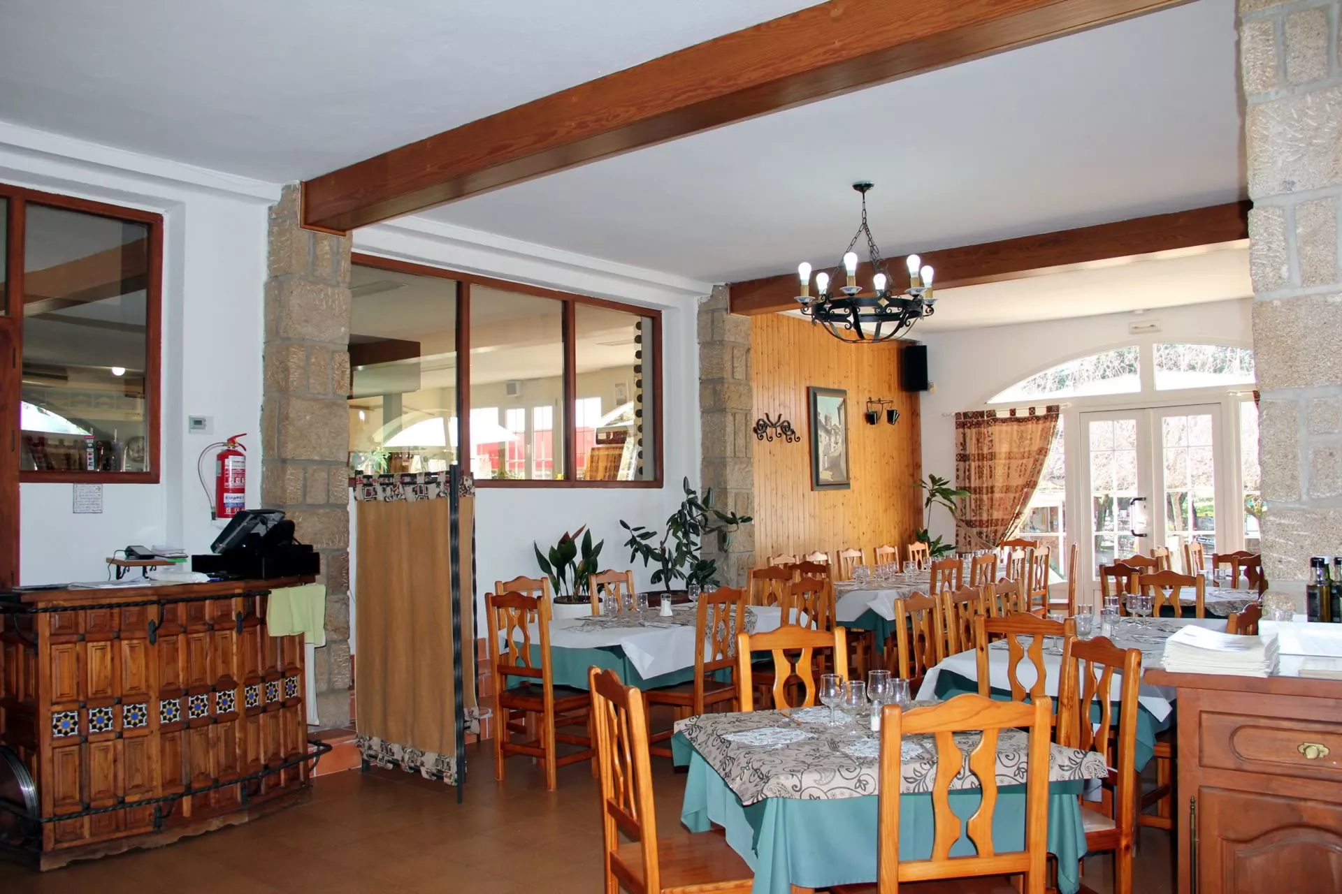 Restaurante Cueva del Águila Arenas de San Pedro