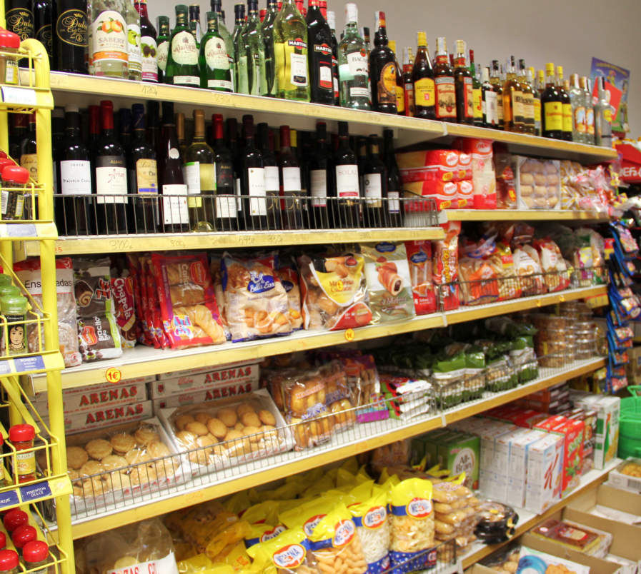 Tienda de alimentos en el Valle del Tietar sur de Gredos